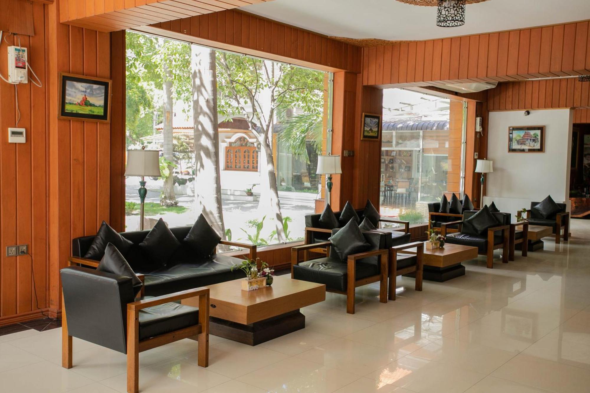 E-Outfitting Golden Country Hotel Mandalay Ngoại thất bức ảnh